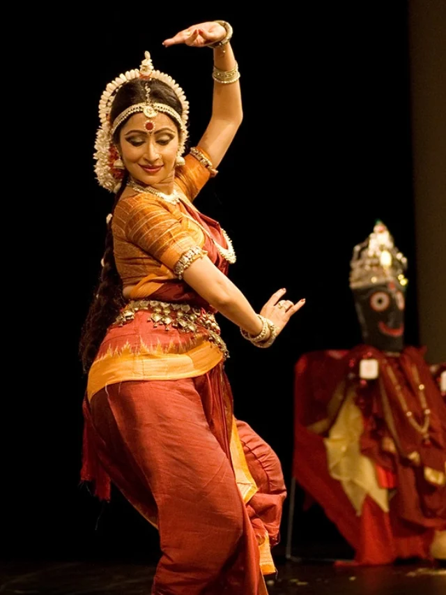 cropped-indian-classical-dance.webp